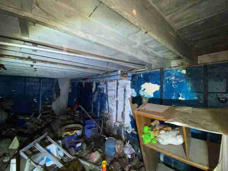 14475 Robson (4).jpg